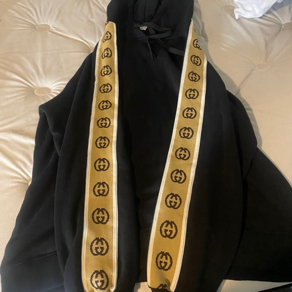 Gucci jacket xl fits like large